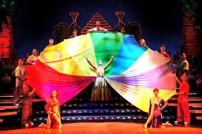 Joseph-and-the-Amazing-Technicolor-Dreamcoat-4-credit-Sheila-Burnett